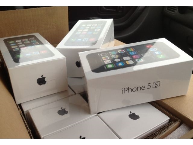 Apple, iPhone 5S 64GB разблокирован