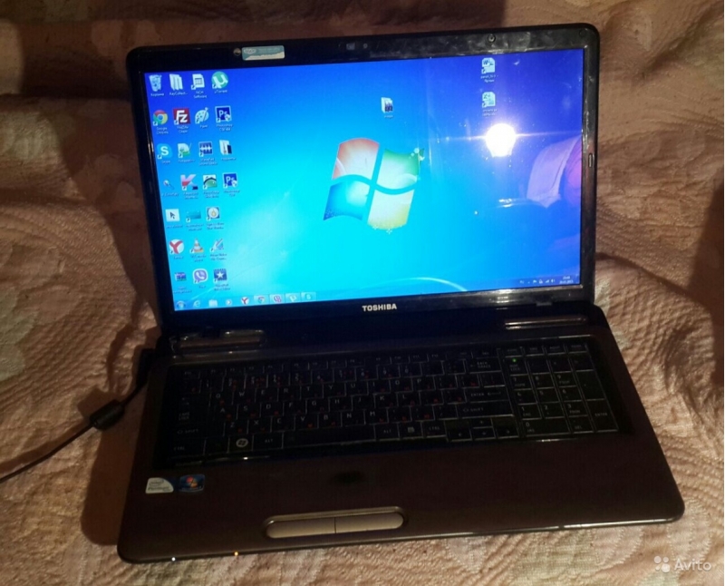 Ноутбук Toshiba Satellite L775
