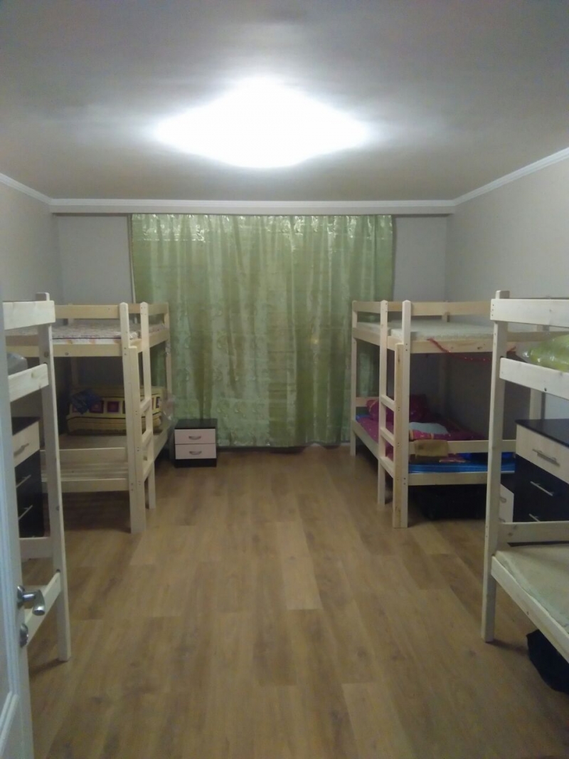 Сдам койко-место в малонаселнной квартире мужчине