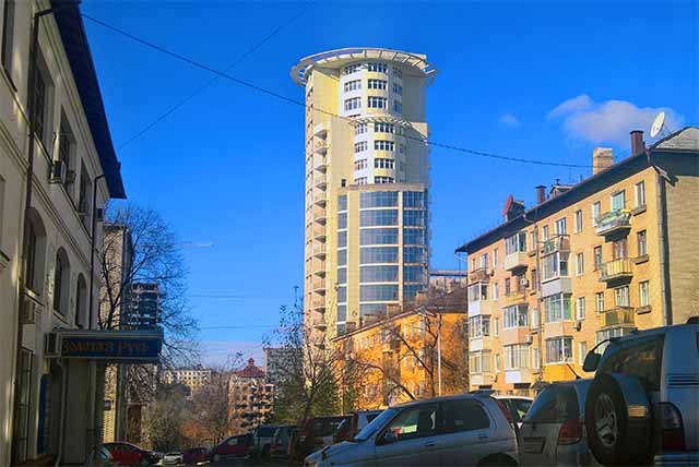 Продам 1-к квартиру, 60 м2, 1521 этаж