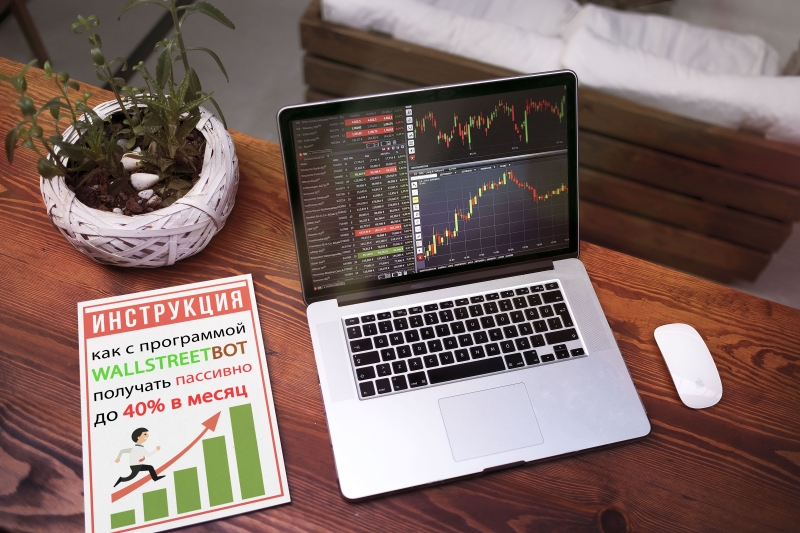 Wall street bot советник по заработку денег