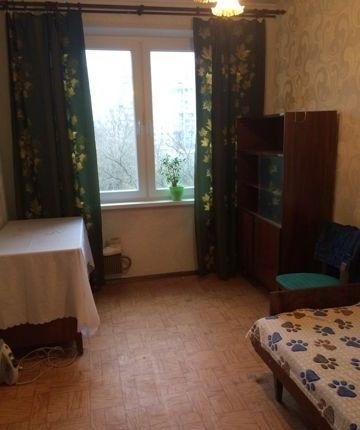 Сдается комната, в квартире есть все необходимое.