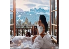 Девушка 18-40 лет, модельной, фотомодельной, а также экзотической внешности